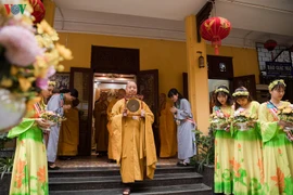 Le Vesak 2020 célébré au Laos