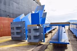 Doosan Vina exporte 1.560 tonnes de principaux composants structurels vers l'Indonésie