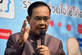 Le Premier ministre thaïlandais appelle les milliardaires à lutter contre le COVID-19