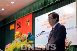 Remise des prix de concours sur le tourisme du Vietnam 