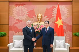 Le Vietnam et la Roumanie renforcent leur coopération parlementaire