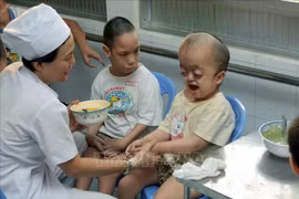Séminaire sur les soins de la santé des enfants victimes de l’agent orange