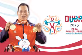 Le Van Cong médaillé d'or en para-powerlifting mondial