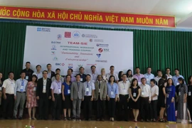 Conférence sur le développement durable, l’innovation et l’esprit entrepreneurial à Nha Trang