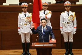 Le président de l’organe législatif chinois félicite le président de l’AN Vuong Dinh Hue