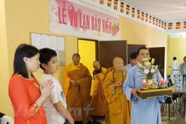 La fête Vu Lan et le premier centre provincial culturel bouddhiste des Vietnamiens en R. tchèque