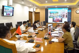 Quang Ninh et Phuket discutent de la reprise du tourisme post-pandémique