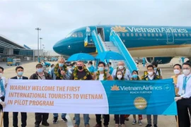 Quang Nam accueilli les premiers touristes étrangers 