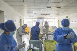 COVID-19 : Singapour accuse un Chinois d'avoir menti à des responsables de la santé