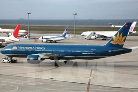 Vietnam Airlines ouvre ​une nouvelle ligne aérienne Da Nang-Quang Ninh