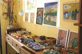 Création de mosaïques, loisir en vogue des jeunes saïgonnais