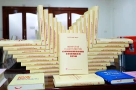 📝Le livre du chef du Parti sur le socialisme et le chemin vers le socialisme plébiscité