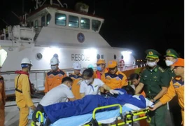 Sauvetage de deux marins philippins