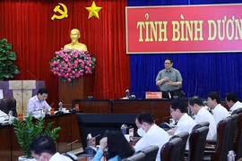 Le PM demande à Binh Duong de développer un écosystème industriel vert, intelligent et durable