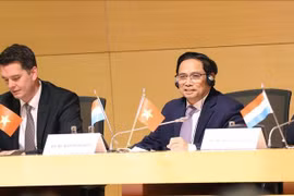 Le Premier ministre assiste à un Forum d’affaires Vietnam-Luxembourg