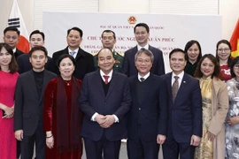  Le président Nguyên Xuân Phuc rencontre la diaspora en République de Corée