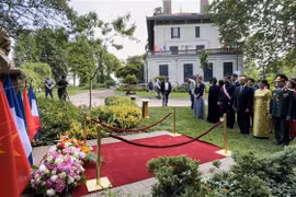Commémoration du Président Ho Chi Minh au Royaume-Uni et en France