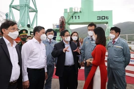 Le PM exhorte à stimuler le PPP pour développer la ZE de Vân Phong