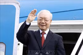 Le secrétaire général du Parti Nguyen Phu Trong quitte Hanoï pour une visite officielle en Chine