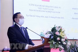 Développement de la coopération Vietnam-Laos en matière d’investissement