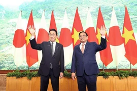 Entretien Pham Minh Chinh - Kishida Fumio