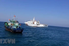 Le Vietnam demande à la Chine d'arrêter de militariser des structures en Mer Orientale