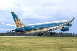 Vietnam Airlines élabore des plans pour rapatrier les Vietnamiens en Ukraine
