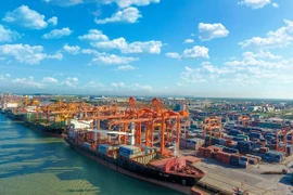 La VMA formule une feuille de route pour développer les ports verts au Vietnam