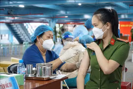 COVID-19 : plus de 700 nouveaux cas signalés en 24 heures