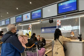 Reprise des vols commerciaux: cadeaux du Têt de Vietnam Airlines aux expatriés vietnamiens en France
