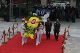 Inhumation des restes de soldats vietnamiens tombés au Laos