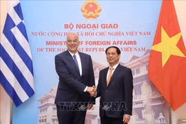 Vietnam-Grèce : entretien entre les deux ministres des AE
