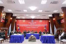 Le Vietnam, le Laos et le Cambodge promeuvent la coopération dans la défense