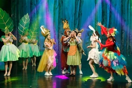 Pièces de théâtre, cadeaux estivaux pour les enfants