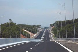 L’autoroute Vân Dôn - Mong Cai dynamise la ville de Mong Cai