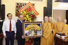 Le président salue les contributions de l’Eglise bouddhique du Vietnam
