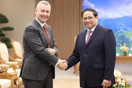 Le PM Pham Minh Chinh reçoit l’ambassadeur de Belgique au Vietnam Karl Van Den Bossche