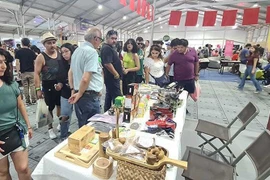Les produits vietnamiens font leur promotion à la foire internationale FISA 