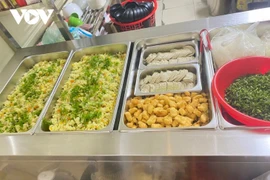 Un restaurant végétarien à 0 dông pour les personnes démunies