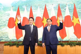 Entretien Pham Minh Chinh - Kishida Fumio