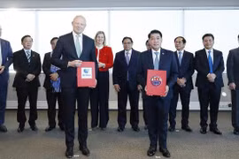 Le chef du gouverment appelle les entreprises néerlandaises à investir plus au Vietnam