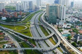 Le développement des infrastructures de transport sert de tremplin à la croissance