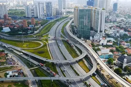 Le développement des infrastructures de transport sert de tremplin à la croissance