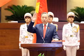 Le président Tô Lâm prête serment. Photo: VNA