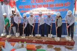 Cérémonie de mise en chantier d'une maison dans la commune de Nhon Nghia, district de Phong Dien, ville de Can Tho. Photo: VNA