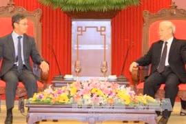 Nguyên Phu Trong reçoit le nouvel ambassadeur du Laos au Vietnam 