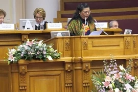 Tong Thi Phong au premier Forum des femmes d’Asie-Europe 