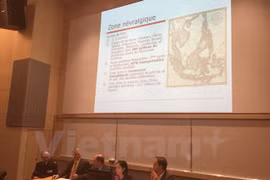 Colloque sur la Mer Orientale en France