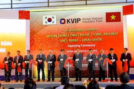 Inauguration de la pépinière des technologies Vietnam-R. de Corée à Can Tho