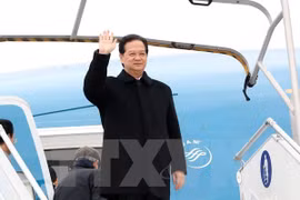 Le Premier ministre Nguyen Tan Dung arrive à Bruxelles 